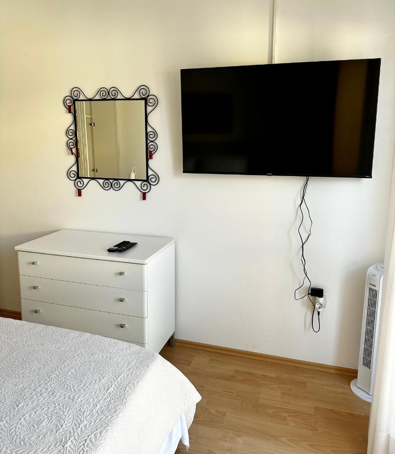 Aria Deluxe Superior 5 Star Apartment, Your Piece Of Heaven By The Sea & Park, With Sea & Park View Novigrad  Exterior photo